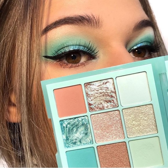Huda Beauty Mint Pastel Obsession Eyeshadow Palette BNIB - Picture 15 of 16